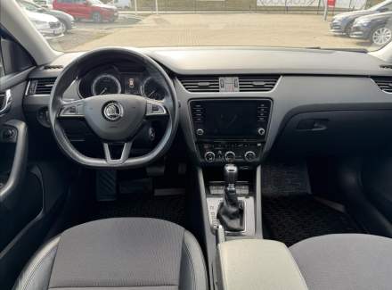 Škoda - Octavia