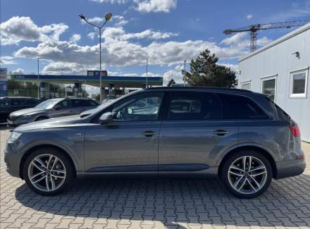 Audi - Q7