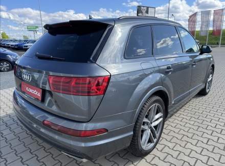 Audi - Q7