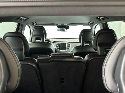 Volvo - XC90