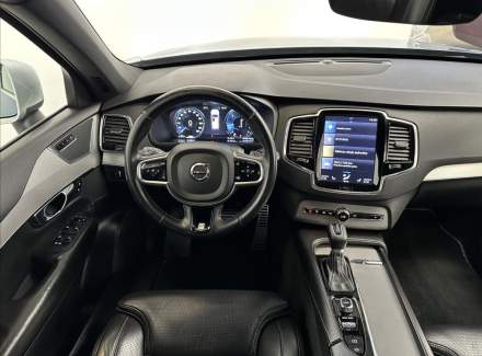 Volvo - XC90