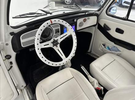 Volkswagen - Beetle