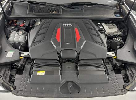 Audi - SQ8