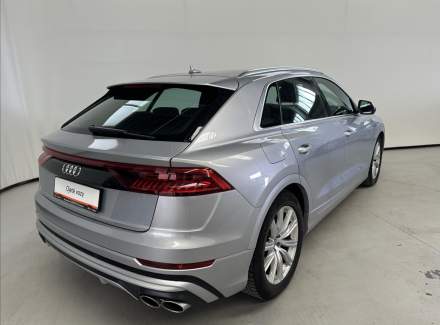 Audi - SQ8