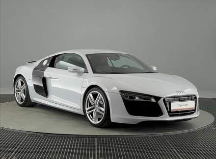 Audi - R8