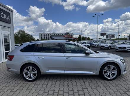 Škoda - Superb