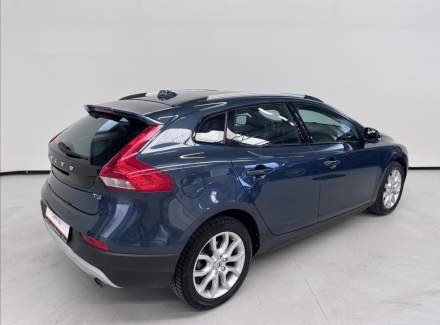 Volvo - V40
