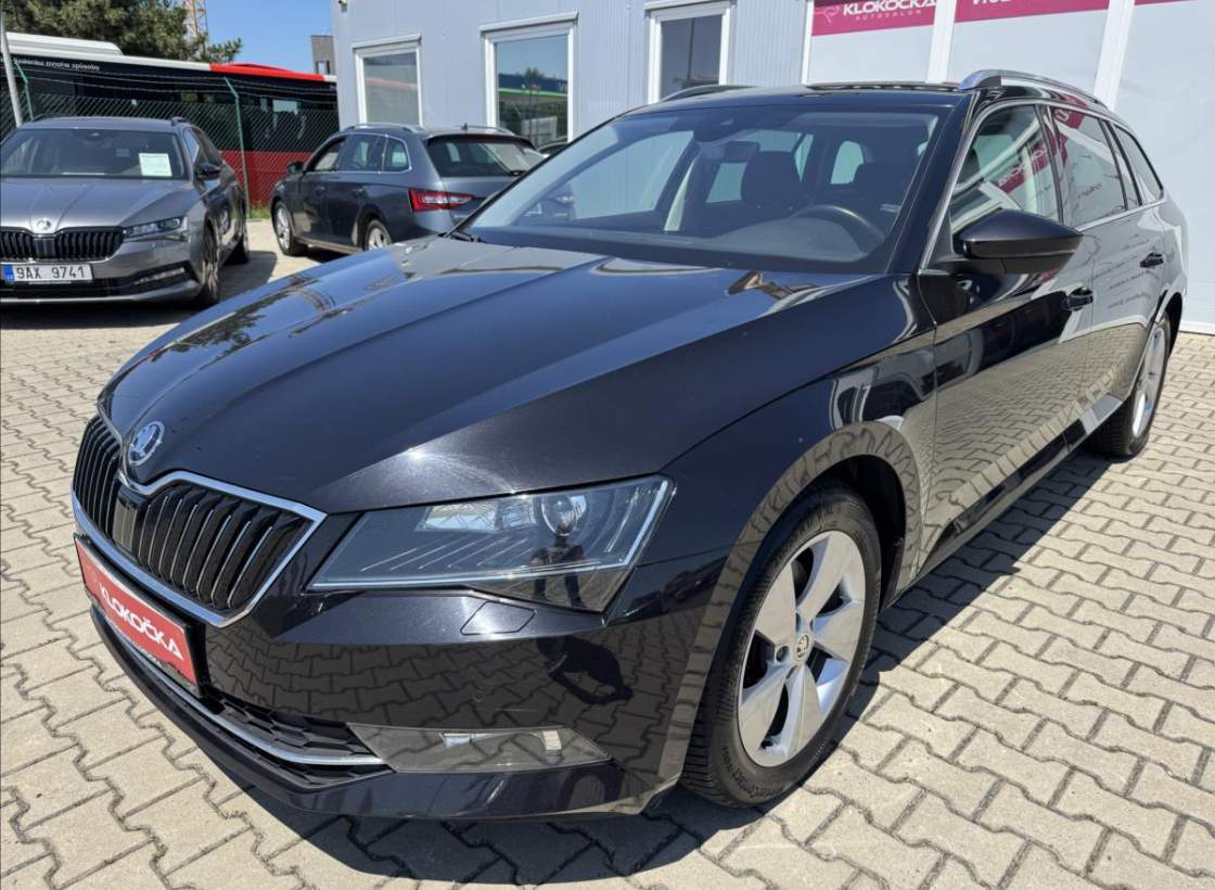 Škoda - Superb