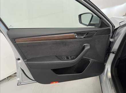 Škoda - Superb