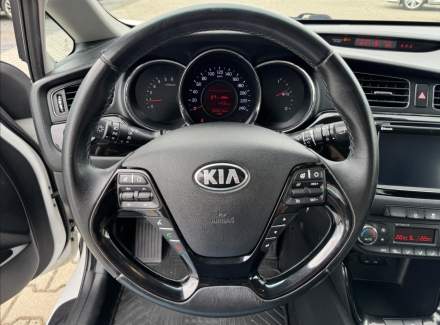 Kia - Cee'd