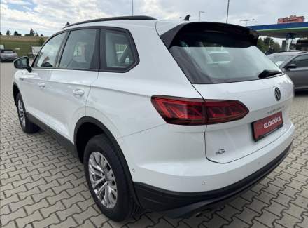 Volkswagen - Touareg