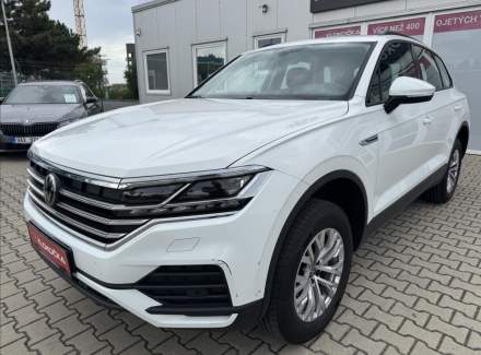 Volkswagen - Touareg