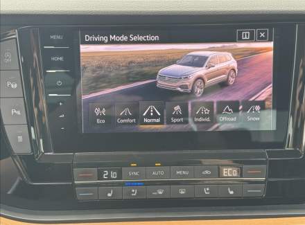 Volkswagen - Touareg