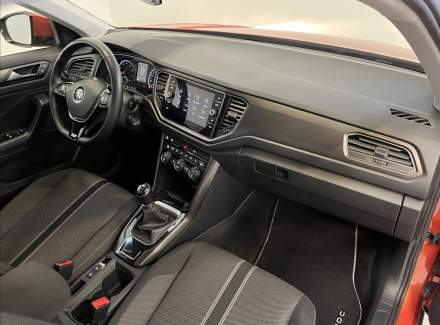 Volkswagen - T-Roc
