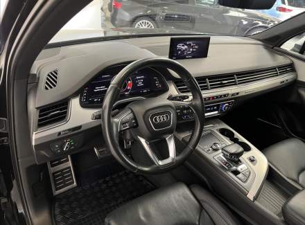 Audi - SQ7