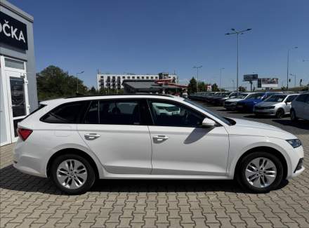 Škoda - Octavia