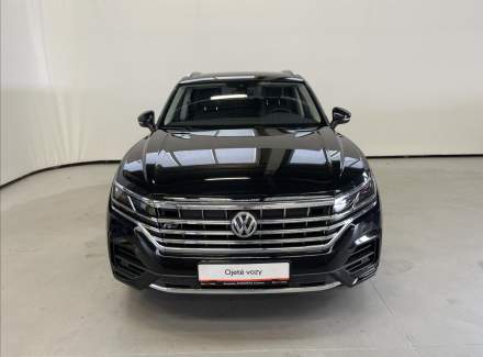 Volkswagen - Touareg