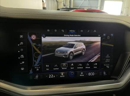 Volkswagen - Touareg