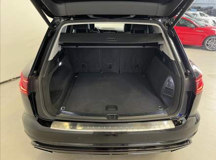 Volkswagen - Touareg