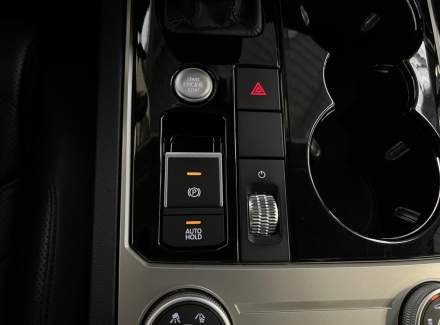 Volkswagen - Touareg