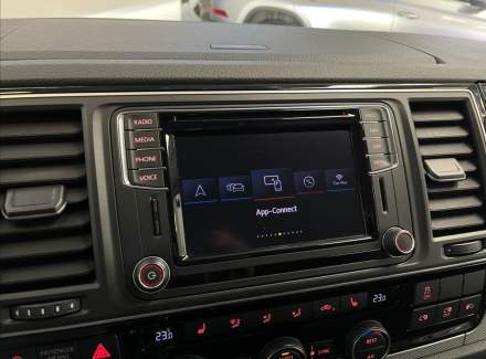 Volkswagen - Multivan