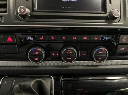 Volkswagen - Multivan