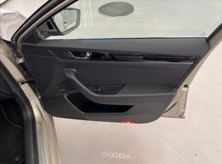 Škoda - Superb