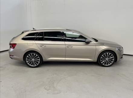 Škoda - Superb