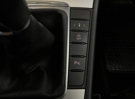 Volkswagen - Passat CC