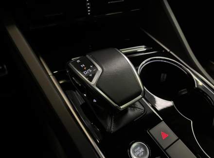 Volkswagen - Touareg