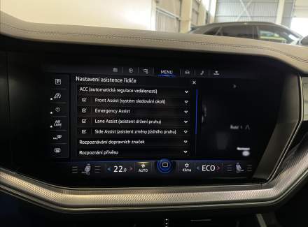 Volkswagen - Touareg