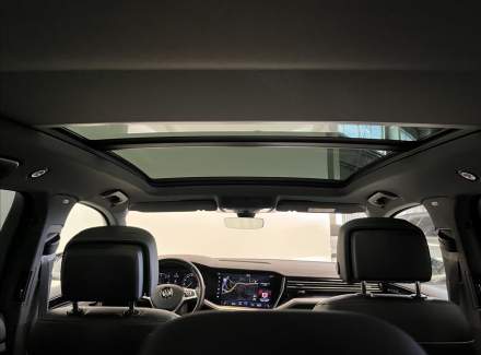 Volkswagen - Touareg