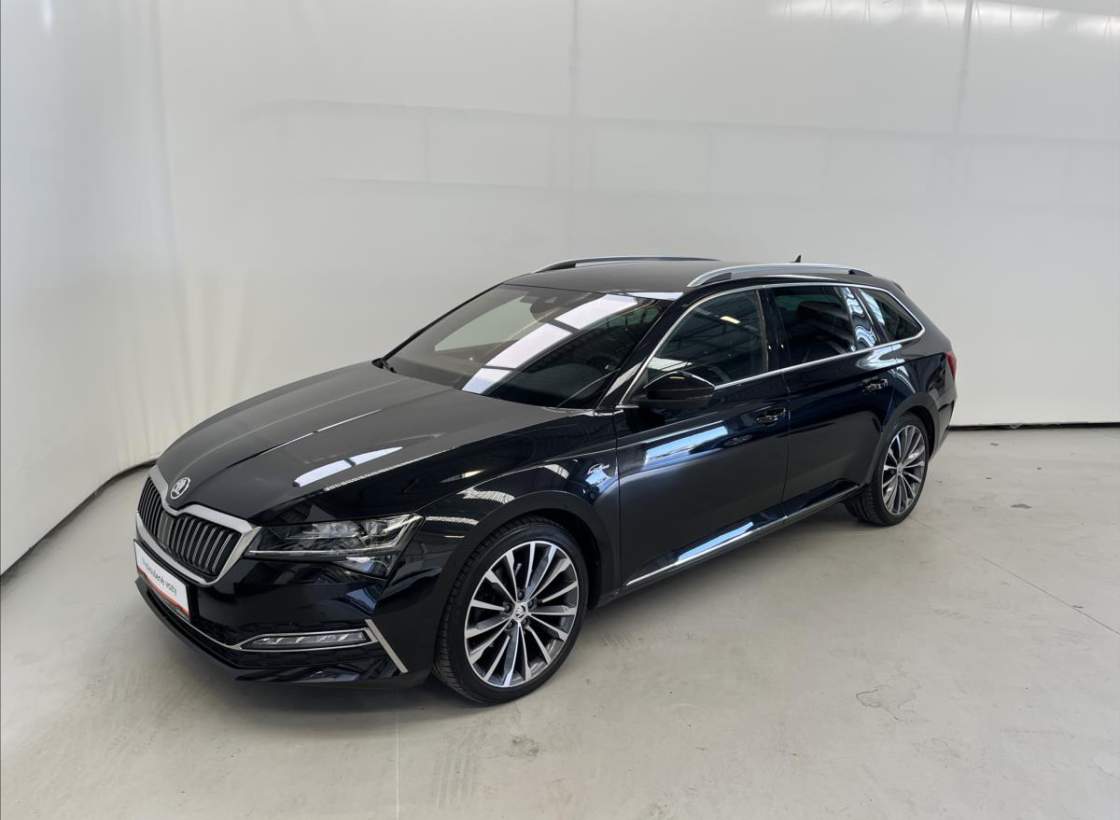 Škoda - Superb