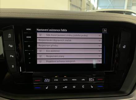 Volkswagen - Touareg