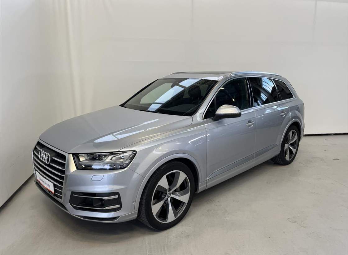 Audi - Q7