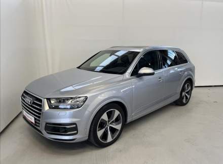 Audi - Q7