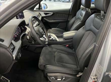 Audi - Q7
