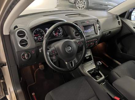 Volkswagen - Tiguan