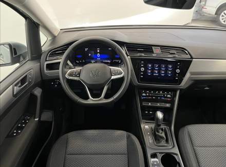 Volkswagen - Touran