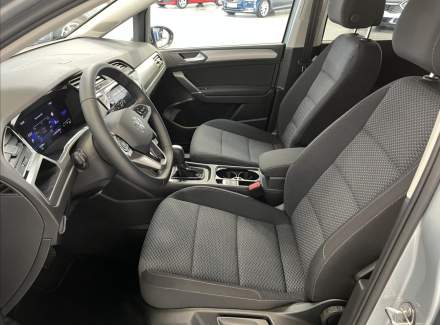 Volkswagen - Touran