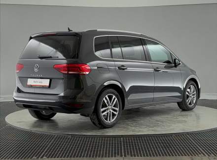 Volkswagen - Touran