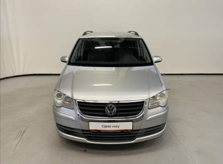 Volkswagen - Touran