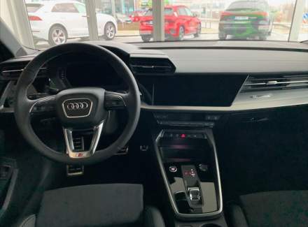 Audi - A3