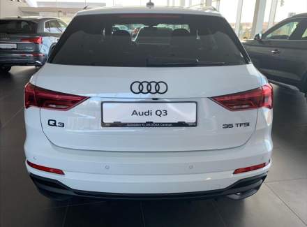 Audi - Q3