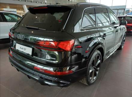 Audi - Q7