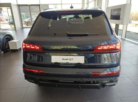 Audi - Q7