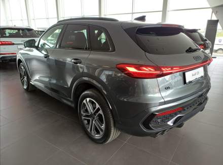 Audi - Q5