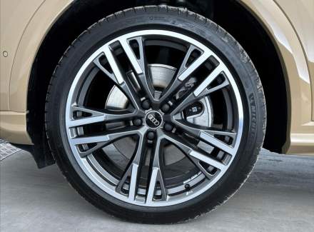 Audi - Q5