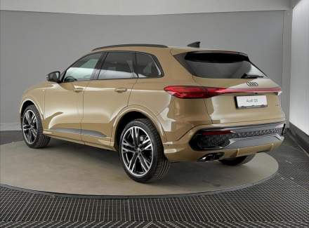 Audi - Q5