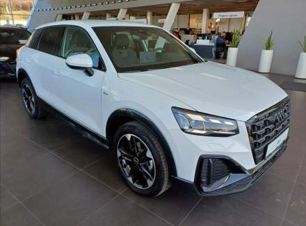 Audi - Q2